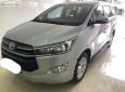 Toyota Innova 2017 - Bán Toyota Innova đời 2017, màu bạc, số sàn, 595tr