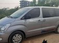 Hyundai Grand Starex   2017 - Bán Hyundai Grand Starex sản xuất năm 2017, màu bạc, xe nhập 