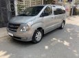 Hyundai Starex 2016 - Bán Hyundai Starex sản xuất 2016, màu bạc số sàn, giá 665tr