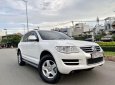 Volkswagen Touareg    2009 - Bán xe Volkswagen Touareg 2009, màu trắng, nhập khẩu nguyên chiếc  