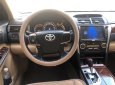 Toyota Camry 2013 - Bán Toyota Camry đời 2014, màu vàng cát, giá rẻ