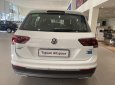 Volkswagen Tiguan 2020 - Giảm 200 triệu khi mua xe 7 chỗ Tiguan Allspace nhập khẩu chỉ có trong tháng 4