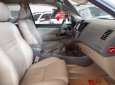 Toyota Fortuner 2.7V 2013 - Cần bán Toyota Fortuner 2.7V năm sản xuất 2013, màu bạc, 670tr