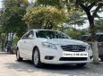 Toyota Camry  2.0E   2010 - Cần bán lại xe Toyota Camry 2.0E đời 2010, màu trắng, nhập khẩu chính chủ