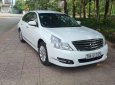 Nissan Teana   2011 - Cần bán gấp Nissan Teana 2011, màu trắng, nhập khẩu nguyên chiếc số tự động, giá 370tr