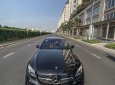 Mercedes-Benz C class 2019 - Cần bán lại xe Mercedes C class sản xuất 2019, màu đen