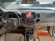 Toyota Fortuner 2.7V 2013 - Cần bán Toyota Fortuner 2.7V năm sản xuất 2013, màu bạc, 670tr