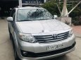 Toyota Fortuner 2012 - Bán Toyota Fortuner sản xuất 2012, giá 569tr