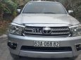 Toyota Fortuner 2.5G 2010 - Bán Toyota Fortuner 2.5G đời 2010, màu bạc, nhập khẩu nguyên chiếc xe gia đình