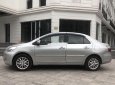 Toyota Vios 2010 - Bán lại xe Toyota Vios 1.5E năm 2010, màu bạc, 229tr