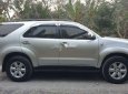 Toyota Fortuner 2.5G 2010 - Bán Toyota Fortuner 2.5G đời 2010, màu bạc, nhập khẩu nguyên chiếc xe gia đình