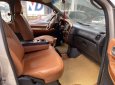 Hyundai Starex     2005 - Cần bán xe Hyundai Starex năm 2005, màu bạc số tự động, 195tr