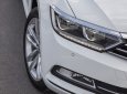 Volkswagen Passat comfort 2018 - Bán Volkswagen Passat comfort đời 2018, màu trắng