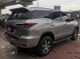 Toyota Fortuner 2.4G MT 2017 - Bán ô tô Toyota Fortuner 2.4G MT đời 2017, màu bạc, nhập khẩu nguyên chiếc, số sàn