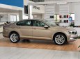 Volkswagen Passat 2016 - Volkswagen Passat GP 1.8 TSI - Xe Đức nhập khẩu nguyên chiếc - Một chiếc duy nhất - Giảm truc tiếp 260tr . Rẻ hơn camry