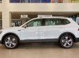 Volkswagen Tiguan 2020 - Gọi ngay: 0932.118.667_Ms Uyên. Để nhận ưu đãi lên đến gần 100triệu xe Suv 7 chỗ Tiguan Luxury màu trắng Pure mới