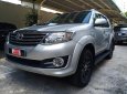 Toyota Fortuner 2015 - Bán xe Fortuner máy dầu 2015 máy tốt chạy êm, giá mềm