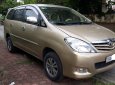 Toyota Innova 2011 - Xe Toyota Innova đời 2011, màu vàng, số sàn, giá tốt