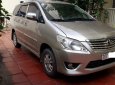 Toyota Innova E 2012 - Bán xe Toyota Innova E đời 2012, màu vàng cát, số sàn