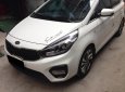 Kia Rondo 2018 - Bán Kia Rondo 2018 số sàn màu trắng tinh mơ đẹp