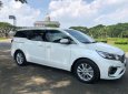 Kia Sedona 2019 - Xe nhà cần bán Kia Sedona 2019, số tự động, máy dầu, màu trắng