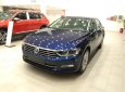 Volkswagen Passat 2019 - Bán Volkswagen Passat , xe nhập Đức, tặng 100% phí trước bạ