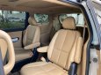 Kia Sedona 2019 - Gia đình mình bán Kia Sedona 2019 đăng ký 2020, số tự động, bản full, máy dầu