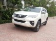 Toyota Fortuner MT 2019 - Gia đình cần bán Fortuner 2019, số sàn, máy dầu, màu trắng