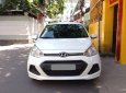 Hyundai Grand i10 2017 - Bán Hyundai I10 sedan 1.2 màu trắng 2017 số sàn xe đẹp