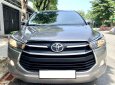 Toyota Innova 2018 - Nhà mình cần bán Toyota Innova 2018, số sàn, màu xám cọp zin