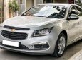 Chevrolet Cruze 2018 - Mình cần bán Chevrolet Cruze 2018 LTZ, tự động, màu bạc