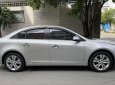 Chevrolet Cruze 2018 - Mình cần bán Chevrolet Cruze 2018 LTZ, tự động, màu bạc