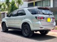 Toyota Fortuner 2016 - Nhà tôi cần bán Toyota Fortuner 2016, số sàn, máy dầu, màu bạc