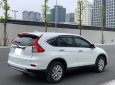 Honda CR V 2015 - Gia đình cần bán xe Honda Crv 2015, bản 2.0, màu trắng còn mới 