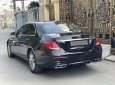 Mercedes-Benz E200 2020 - Bán Mercedes E200 màu đen full 2020 