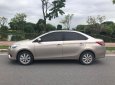 Toyota Vios 2017 - Bán lại Toyota Vios 2017 số sàn, màu vàng cát
