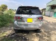 Toyota Fortuner 2017 - Tôi cần bán Toyota Fortuner 2016 dk 2017, số sàn, máy dầu, màu bạc