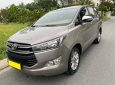 Toyota Innova 2016 - Gia đình bán Toyota Innova 2016 phom mới, số sàn, màu xám