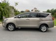 Toyota Innova 2016 - Gia đình bán Toyota Innova 2016 phom mới, số sàn, màu xám