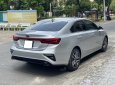 Kia Cerato 2018 - Gia đình mình bán Kia cerato 2019 đăng ký 2020, số tự động, màu bạc