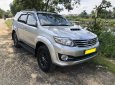 Toyota Fortuner 2016 - Tôi cần bán Toyota Fortuner 2016 dk 2017, số sàn, máy dầu, màu bạc