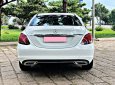 Mercedes-Benz C class 2019 - Lên đời xe nên cần bán lại C180 2019 số tự động, màu trắng