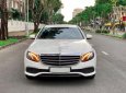 Mercedes-Benz E200 2018 - Tôi cần bán Mercedes - Benz E200 2018, màu trắng, bản full Exclusive