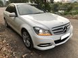 Mercedes-Benz C200 2012 - Nhà cần bán Mercedes C200 2012, số tự động, màu trắng