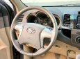 Toyota Fortuner 2014 - Nhà cần bán Fortuner 2014 máy dầu, số sàn, màu xám chì