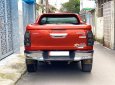 Toyota Hilux 2018 - Gia đình cần bán Hilux 2018, số tự động, máy dầu, màu cam độc quyền