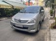 Toyota Innova 2012 - Bán Toyota Innova 2012 số sàn màu bạc chính chủ