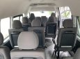 Toyota Hiace 2017 - Bán Toyota Hiace xám 2017 số sàn máy dầu nhập Nhật mới tuyệt