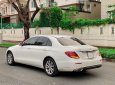 Mercedes-Benz E200 2018 - Tôi cần bán Mercedes - Benz E200 2018, màu trắng, bản full Exclusive