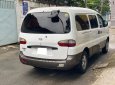 Hyundai Grand Starex 2004 - Gia đình cần bán bán tải Huyndai Starex  2004, số sàn, 800kg, màu trắng